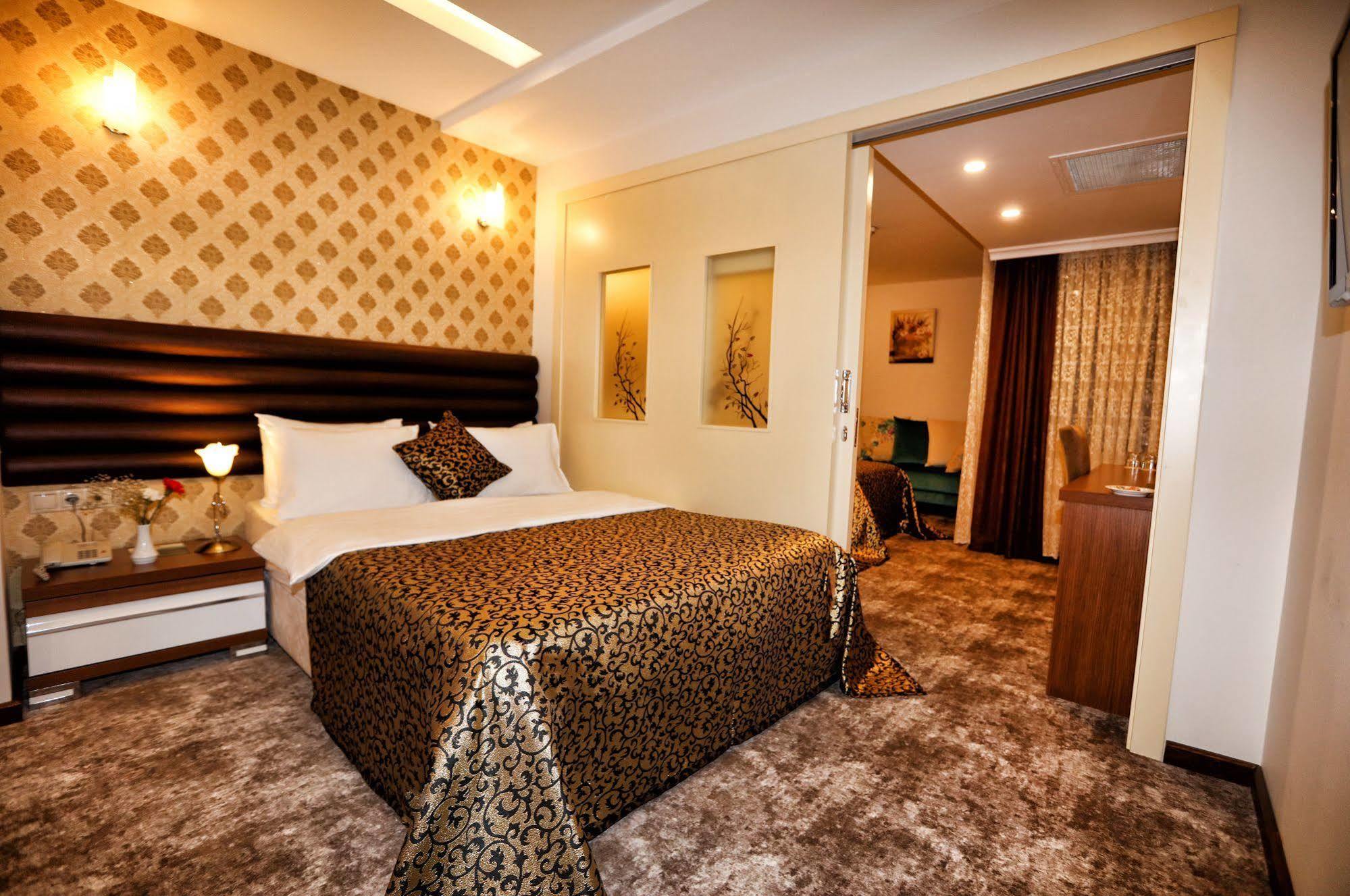 TS Gold Otel Trabzon Eksteriør billede